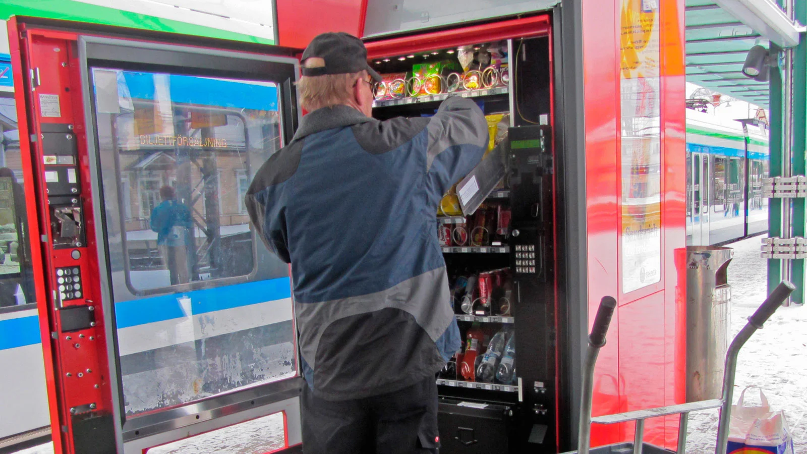 Makina automatikoak saltzen